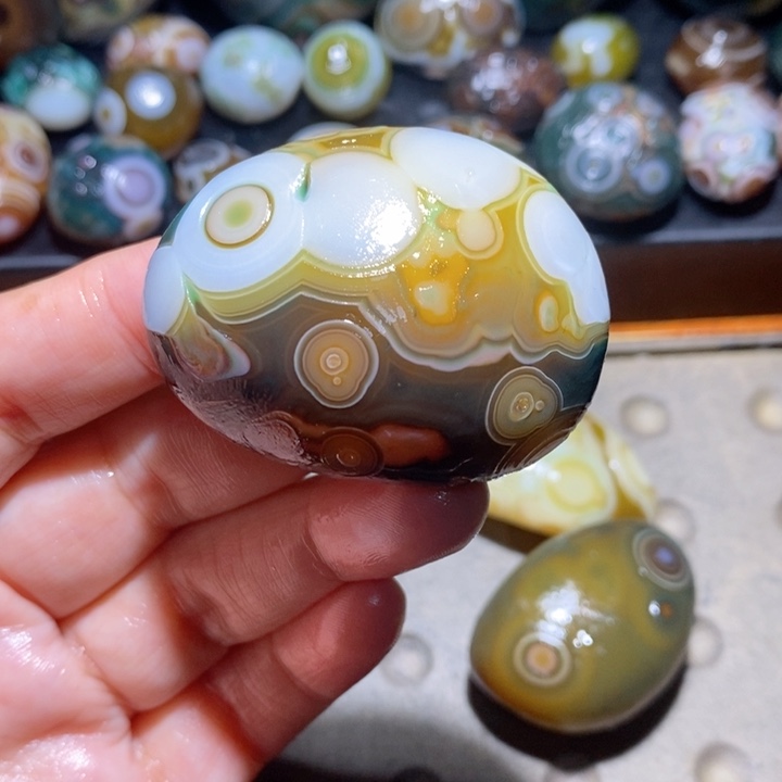 未镶嵌玛瑙/玉髓珠宝半成品125