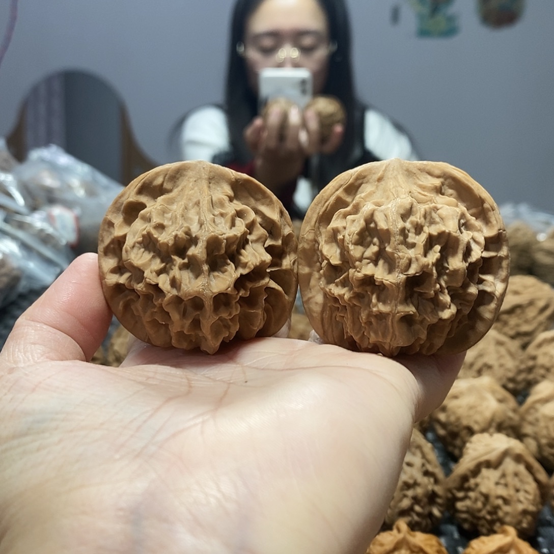 吊坠桃核 帝王 49