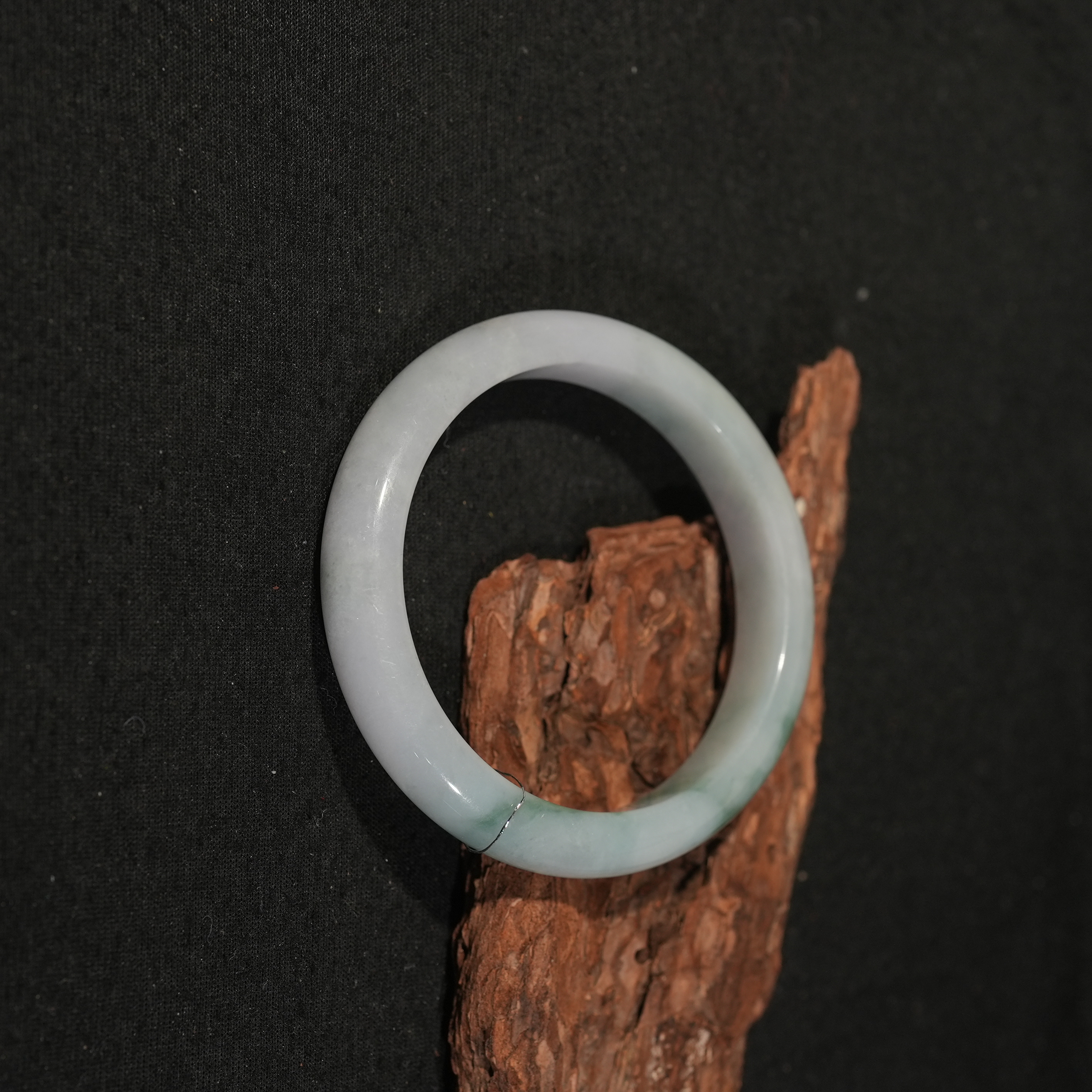 10.21香港王老板-翡翠手镯7c59