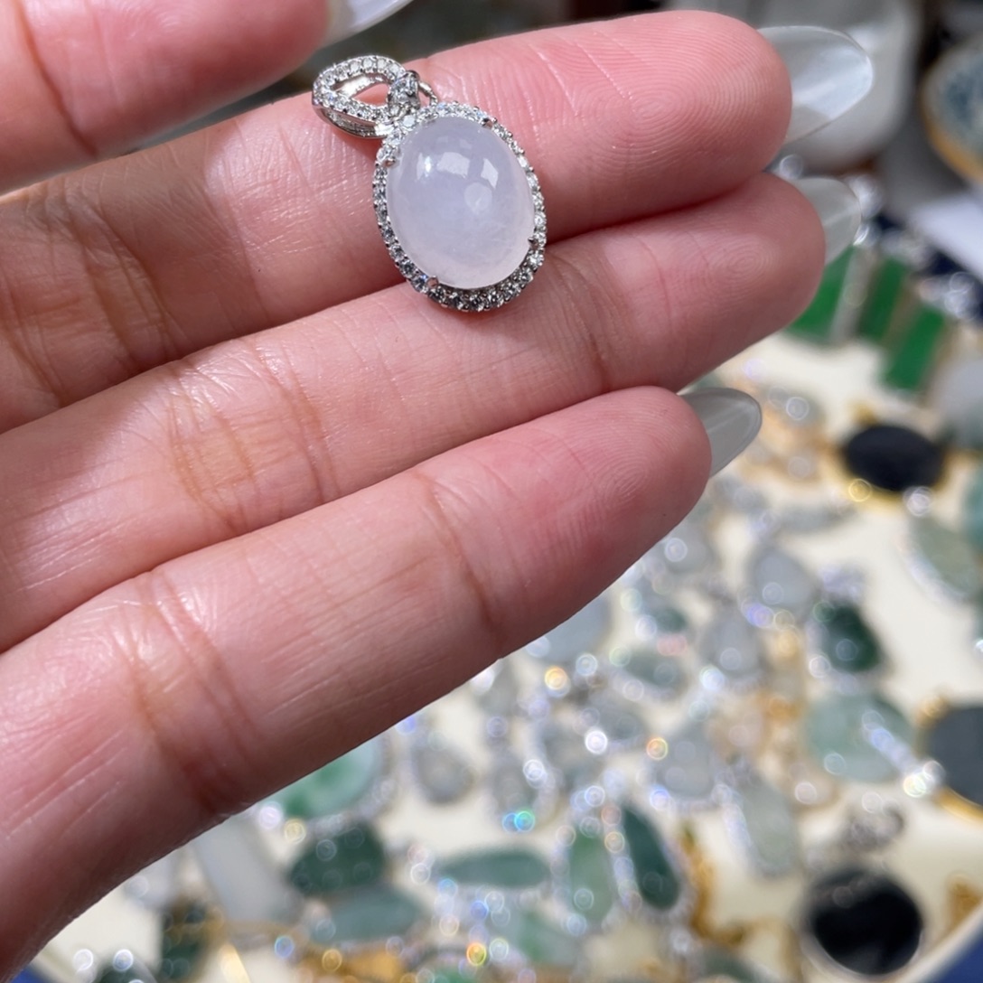 项链银S925镶嵌翡翠吊坠