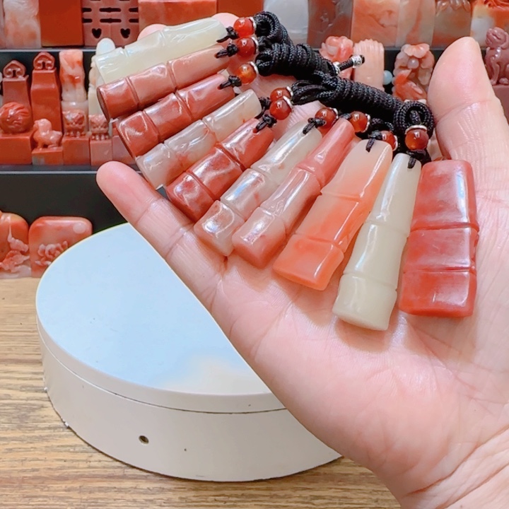 老挝石0000000000000000