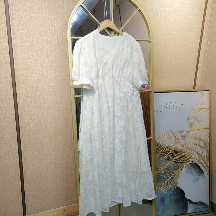 BH152孕妇杏色连衣裙90-130