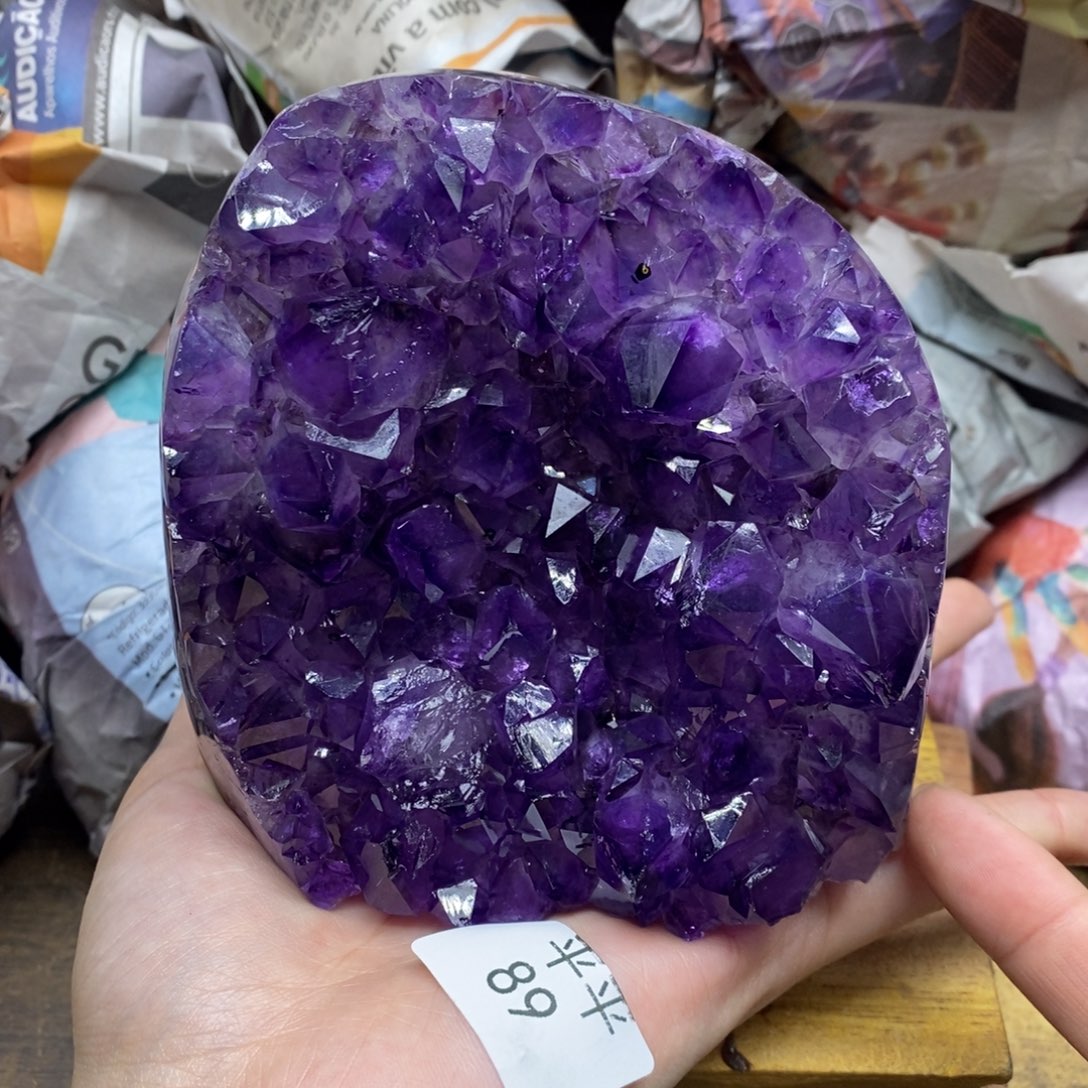 紫晶乌拉圭未镶嵌