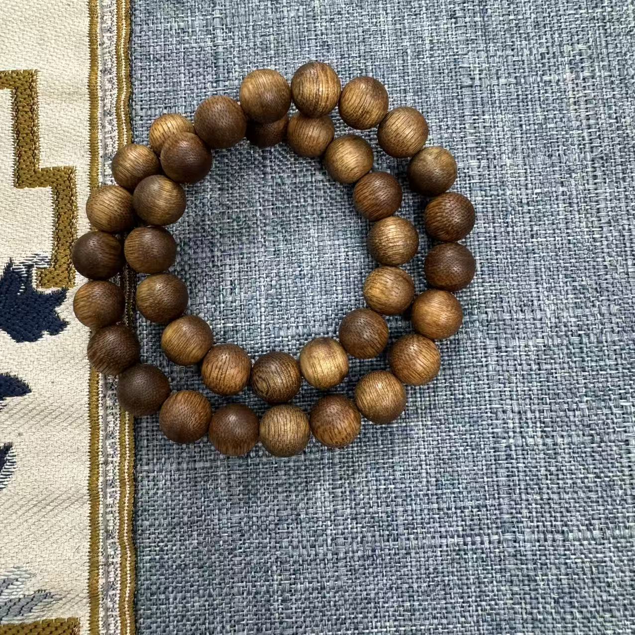 沉香26    海南金丝黄奇手串-多样性发货-n12