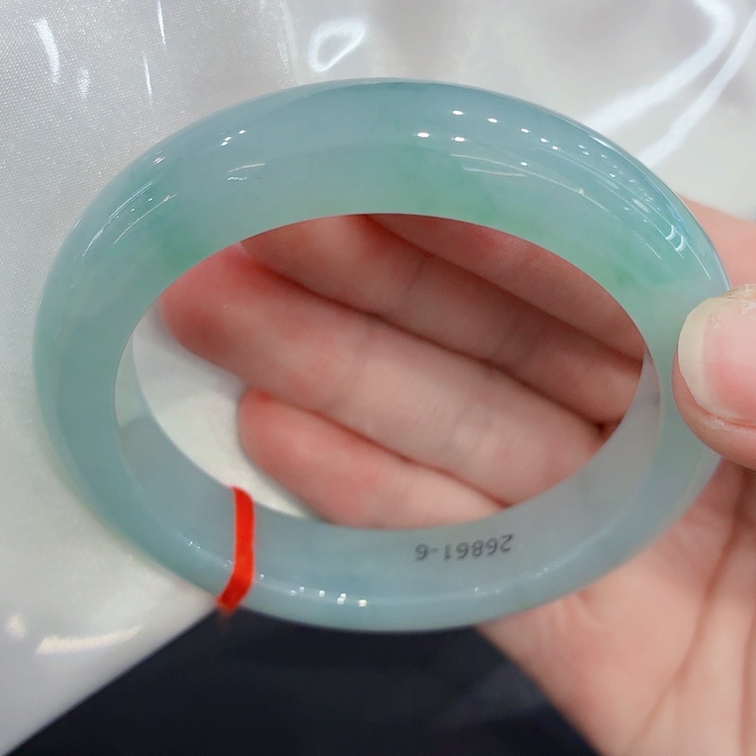 翡翠未镶嵌手镯翡翠56-57圈口（强推）