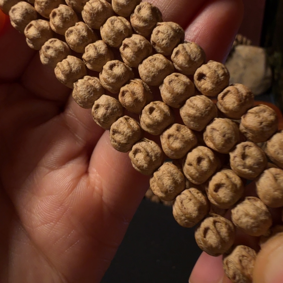 六***一吊坠柏香籽/百香籽