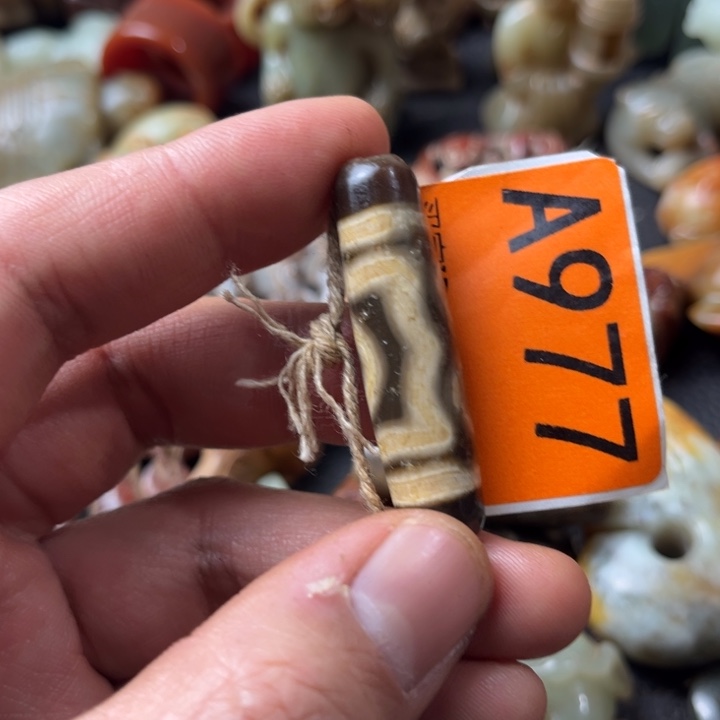 玛瑙/玉髓颈饰合金