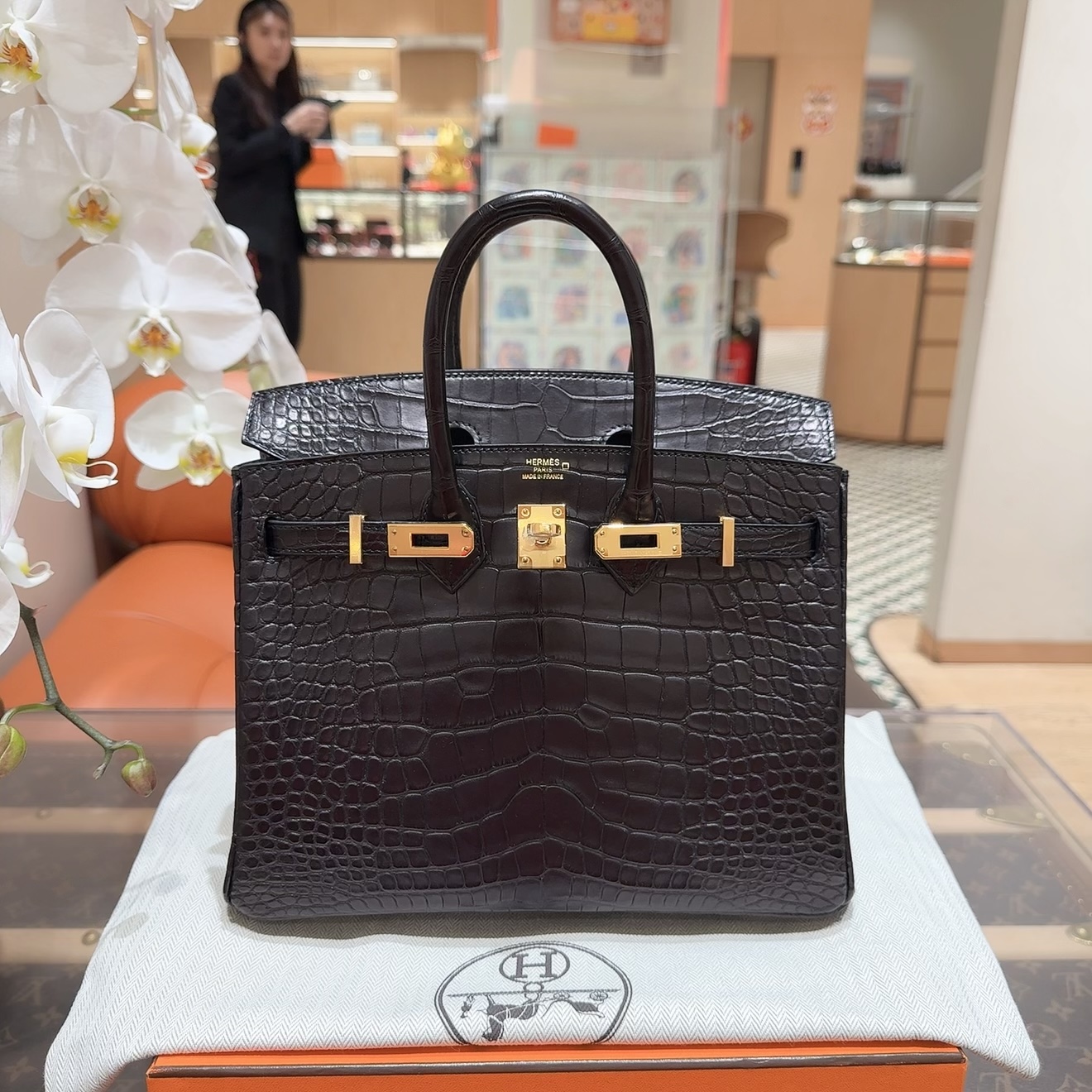 全新未使用 Hermes/爱马仕 birkin25 全套 黑金 方块雾面鳄鱼