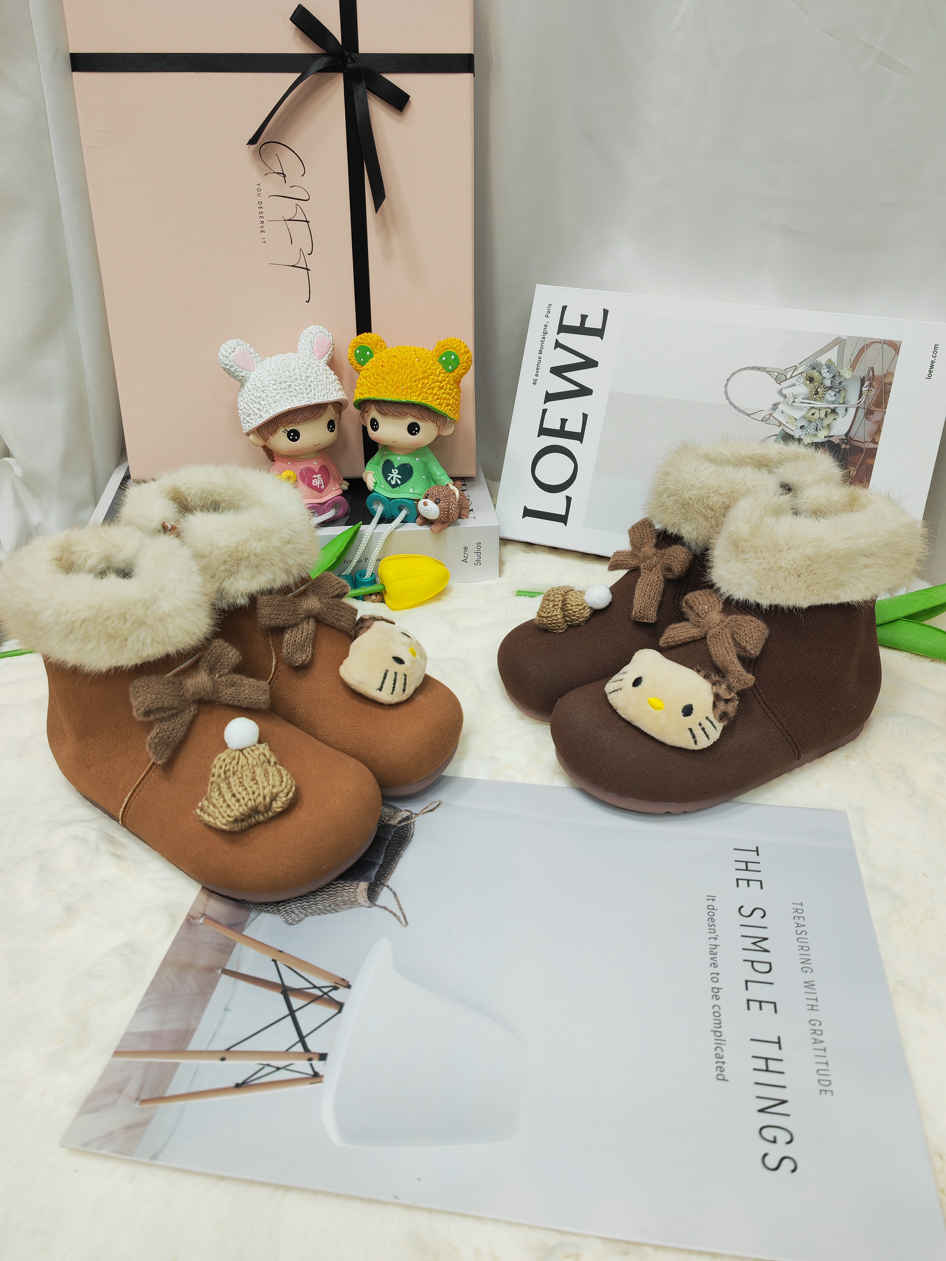 2025新款女童加绒KT猫短靴儿童雪地靴宝宝学步鞋