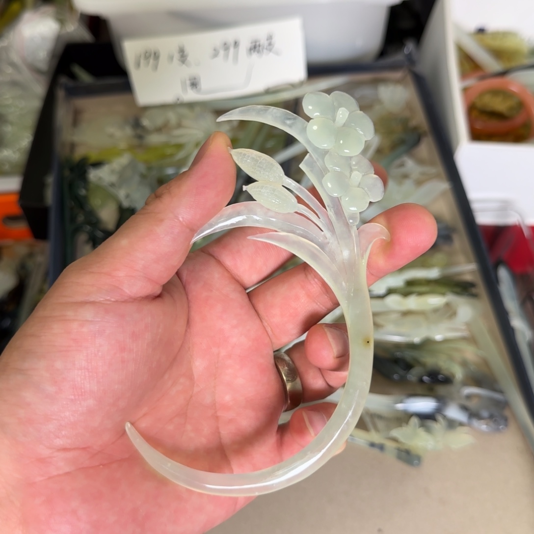 未镶嵌蛇纹石玉发饰