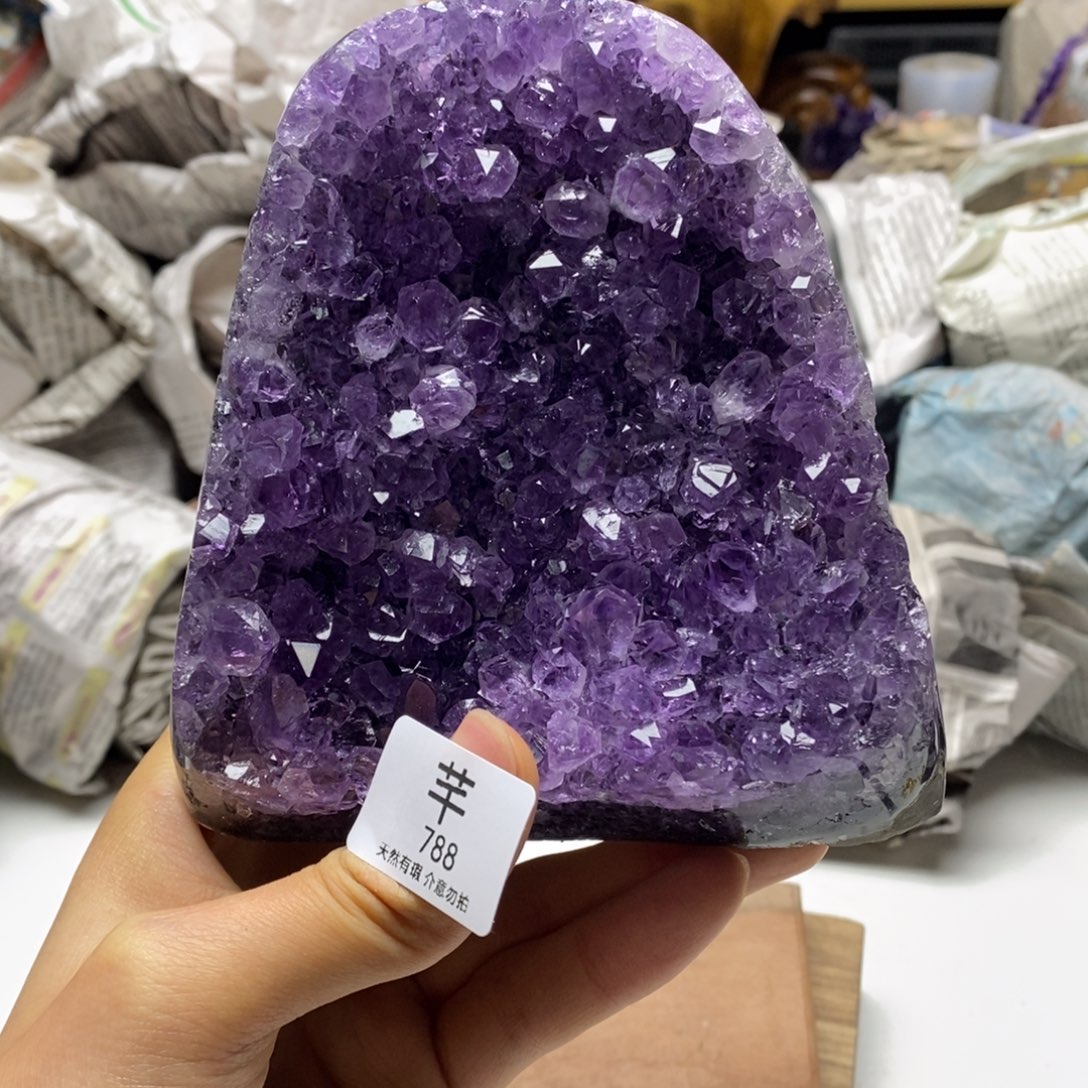 珠宝半成品水晶未镶嵌