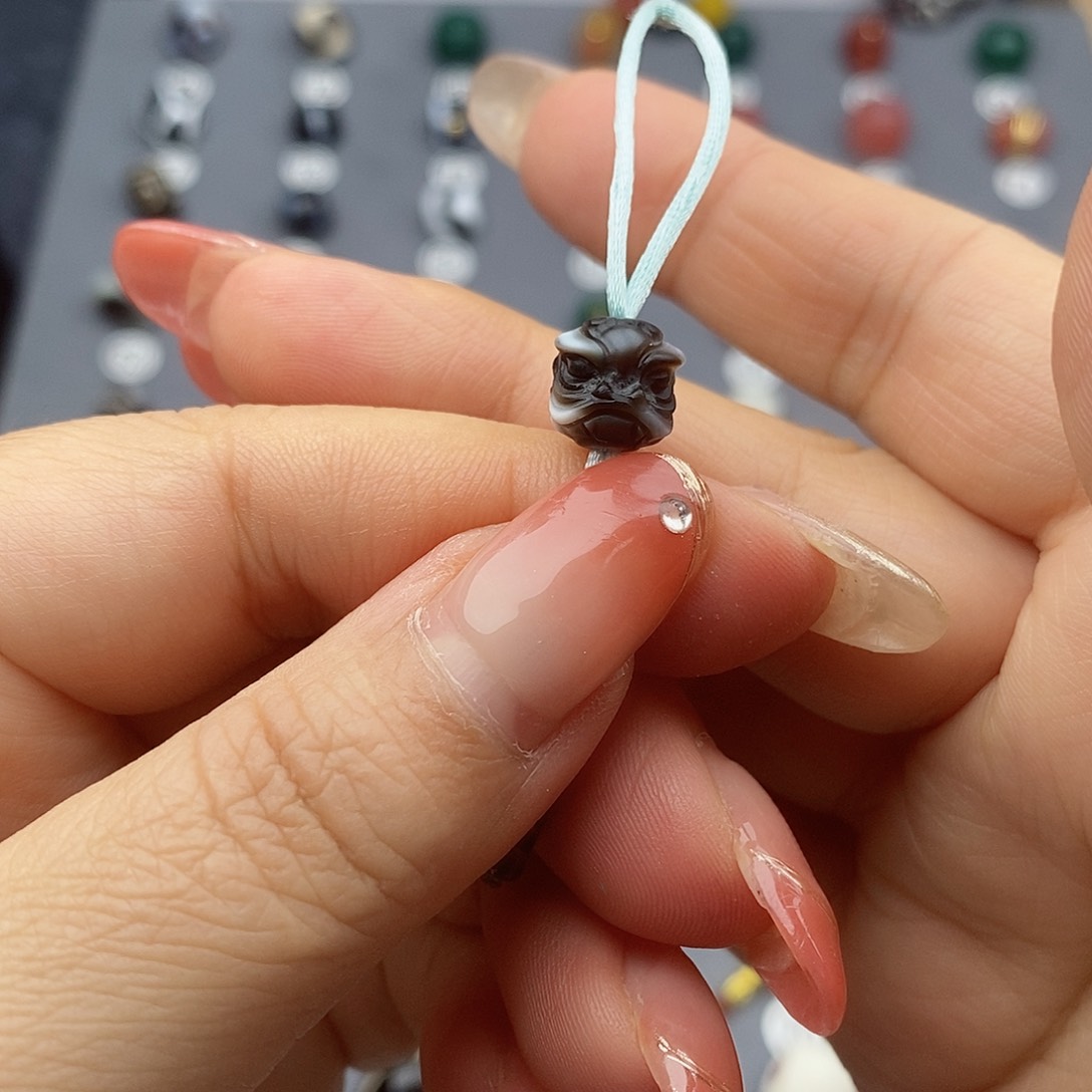 玛瑙/玉髓饰品合金