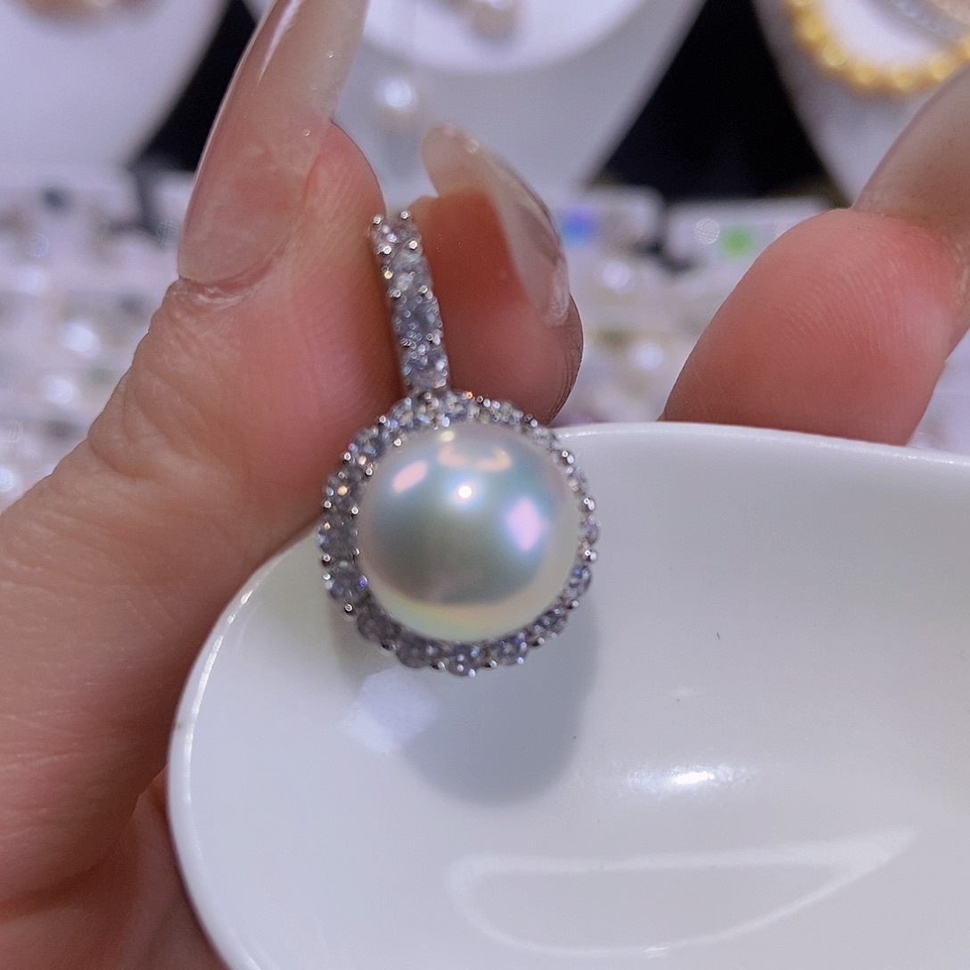 淡水珍珠合金颈饰