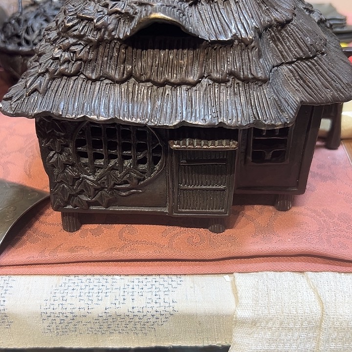 东***生铜中古工艺品摆件