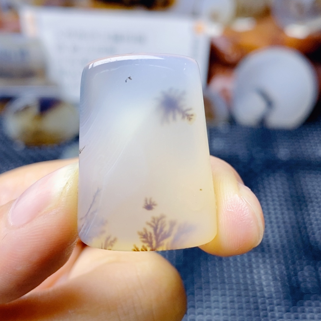 玛瑙/玉髓未镶嵌珠宝奇石