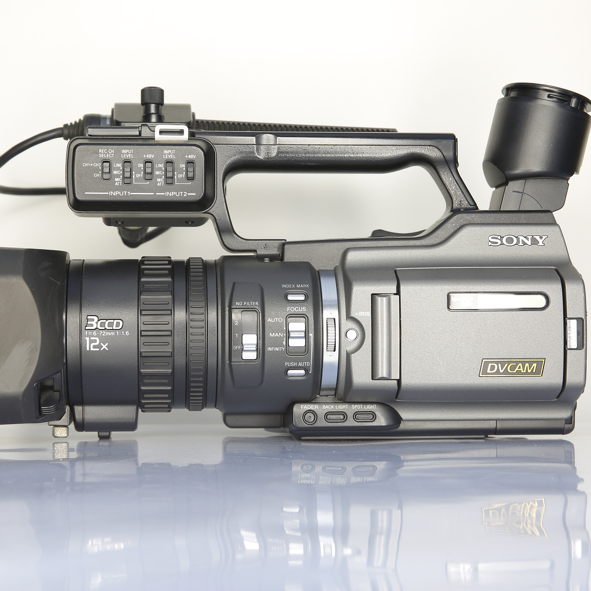 99新 Sony/索尼 DSR-PD190P 专业数码摄像机 直播新闻视频录制