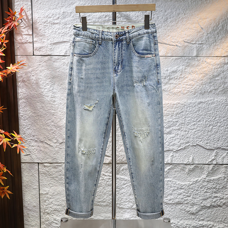 2025高档弹力亲肤透气牛仔裤男士夏季百搭破洞水洗牛仔八分裤3804