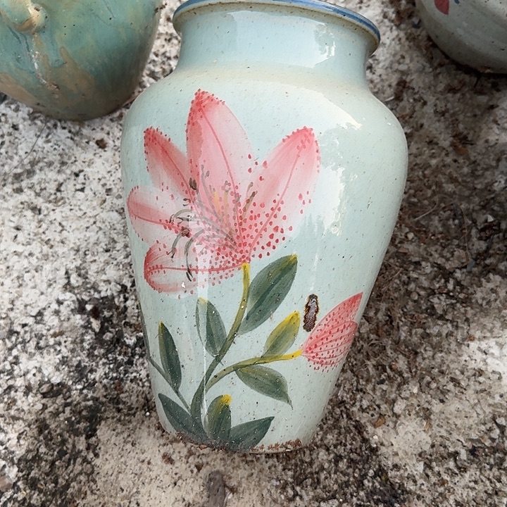 微瑕景德镇手工花瓶清