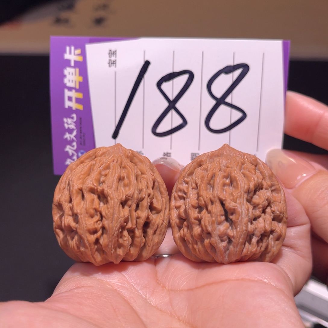 把件文玩核桃36a虎头