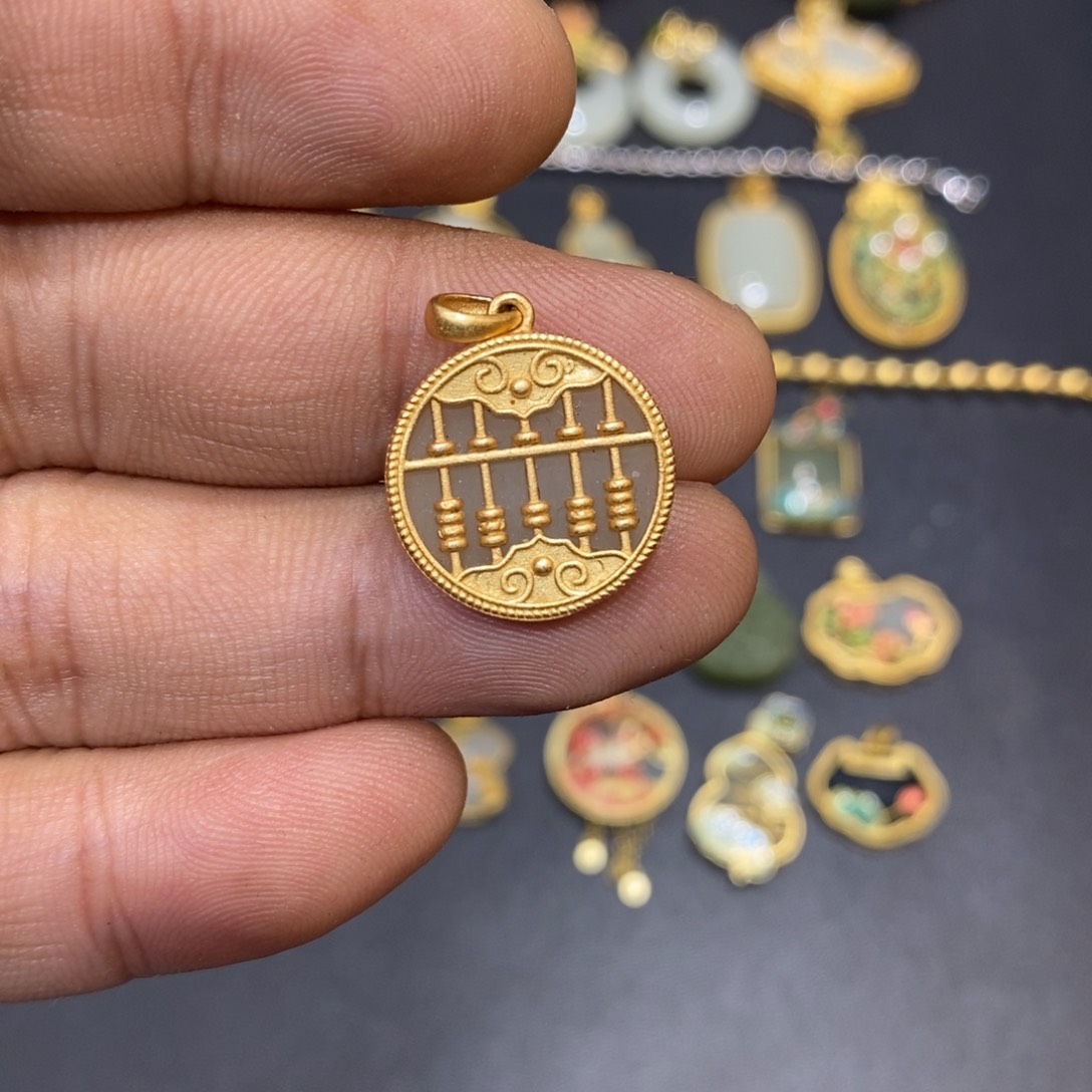 和田玉颈饰银S925镀金镶嵌