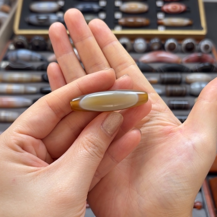 玛瑙/玉髓未镶嵌锁骨