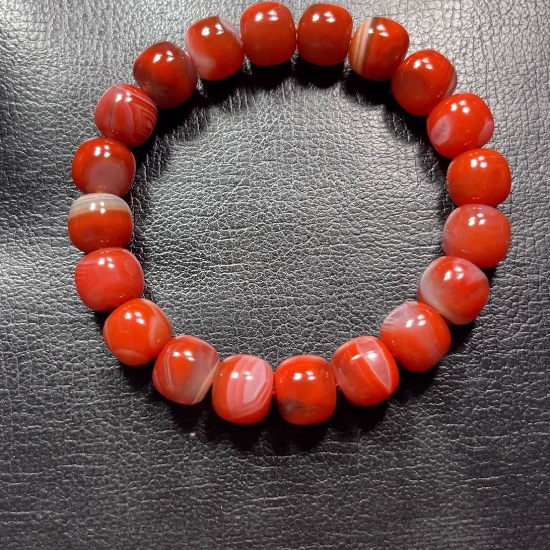 曾***子南红玛瑙未镶嵌手串卡11老型单圈