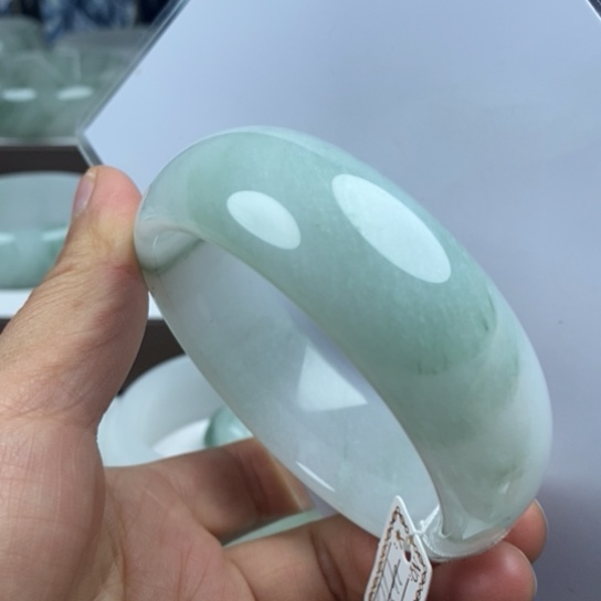 石英质玉（金丝玉）未镶嵌手镯