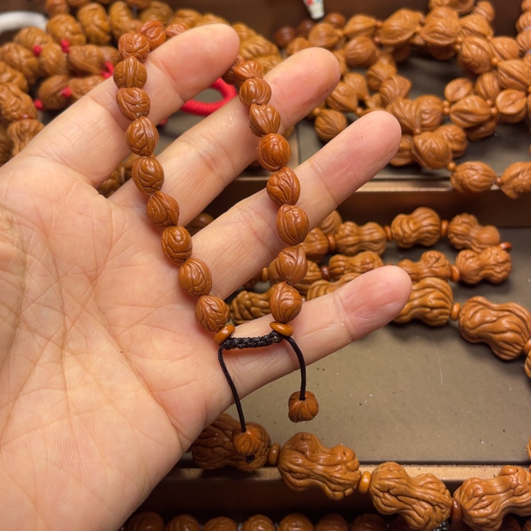P***A手串桃核龙纹桃核30