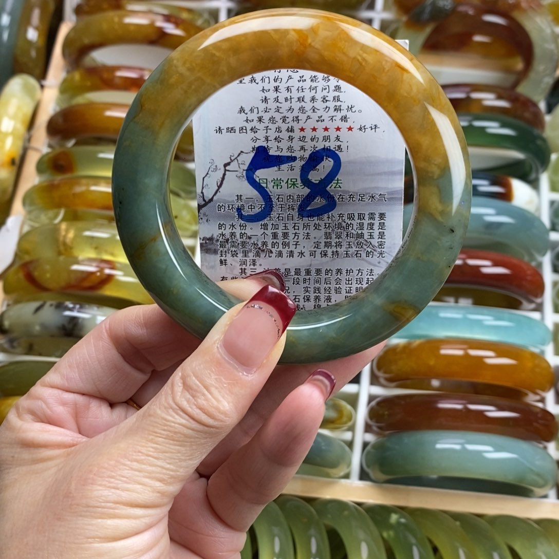 未镶嵌蛇纹石玉手镯