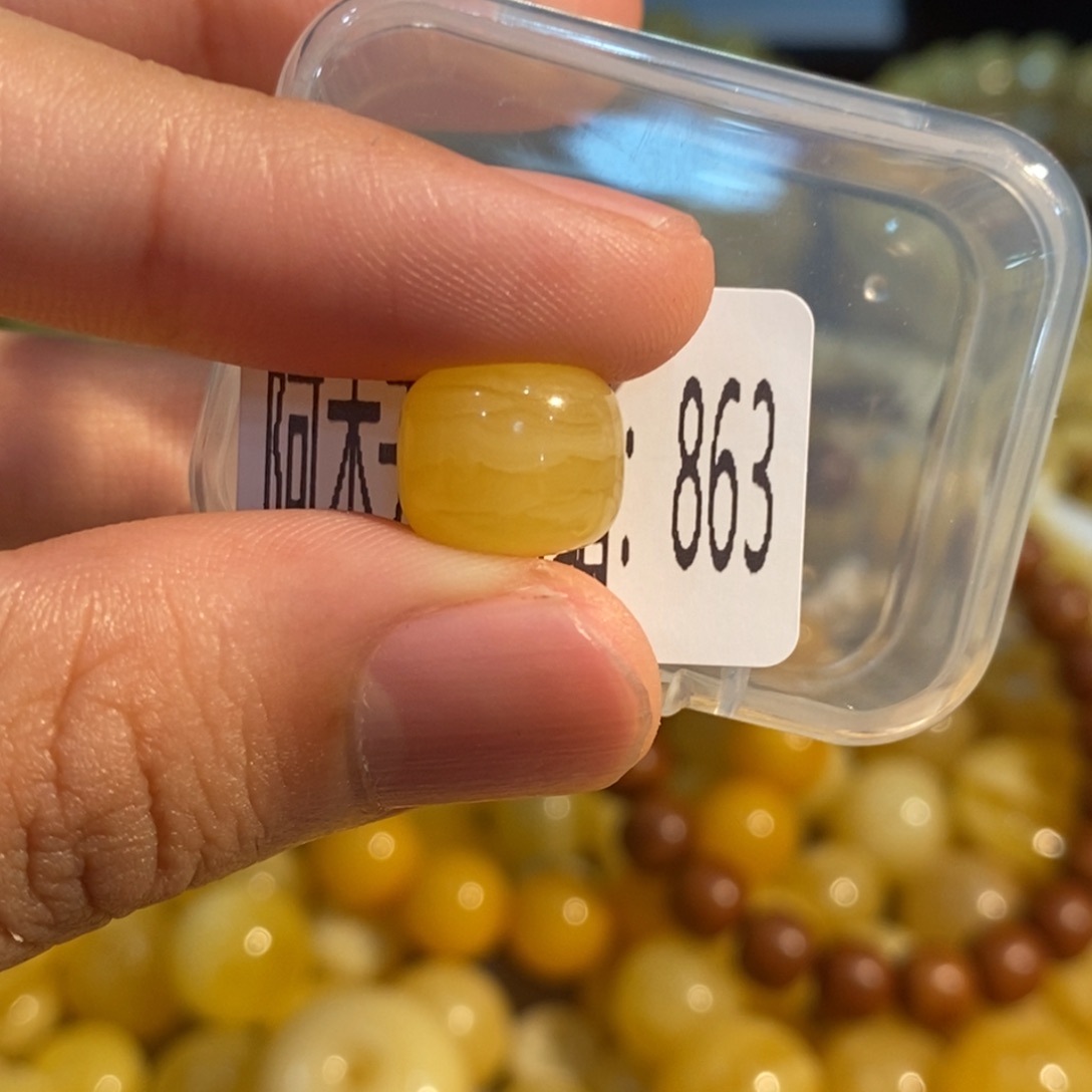 琥珀未镶嵌珠宝奇石863