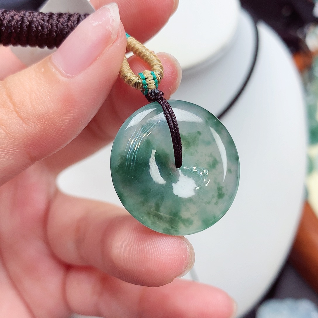 颈饰未镶嵌翡翠翡翠41，24.2/5.1