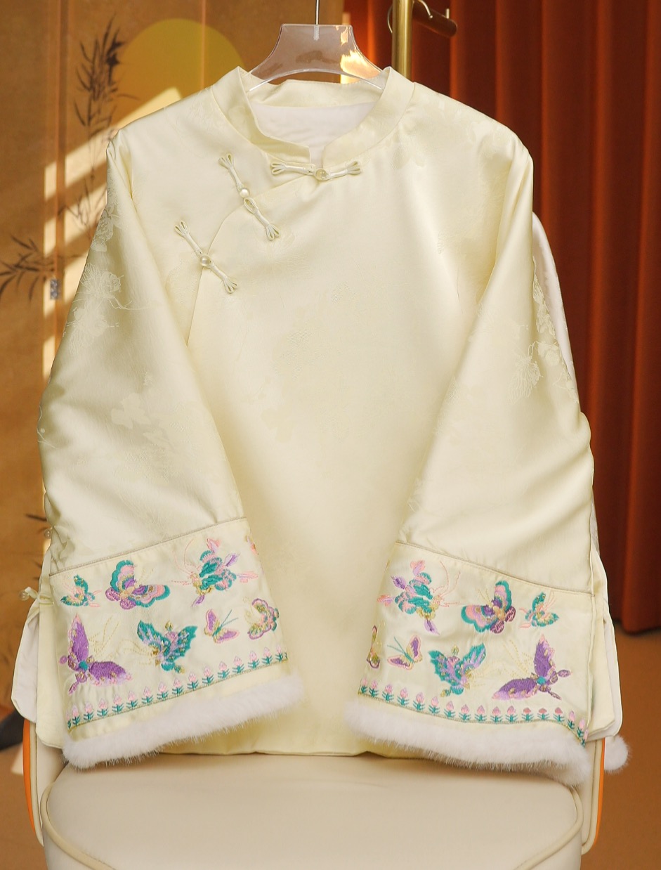 非遗苏绣新中式国风冬季加棉内搭小衫2025年毛边斜襟太太服上衣