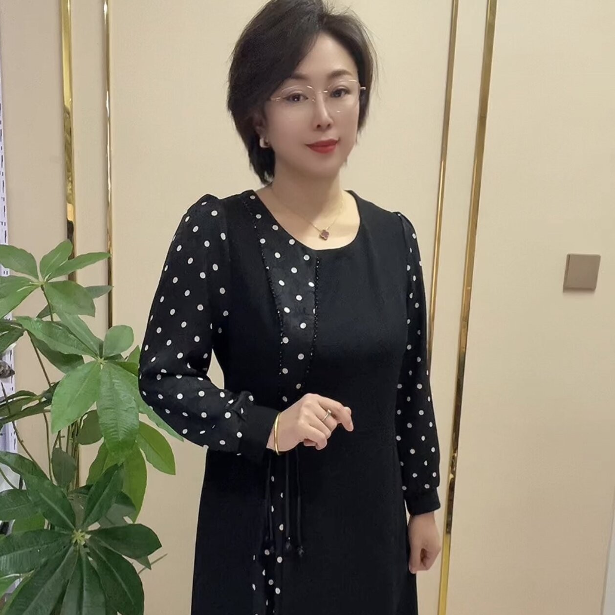  907【依派推荐-正品】妈妈装时尚优雅女士连衣裙