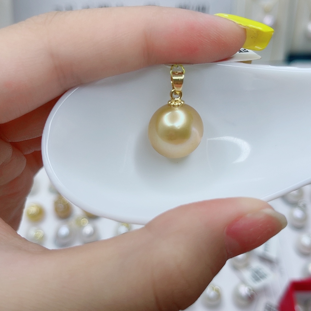 淡水珍珠合金吊坠(赠链)