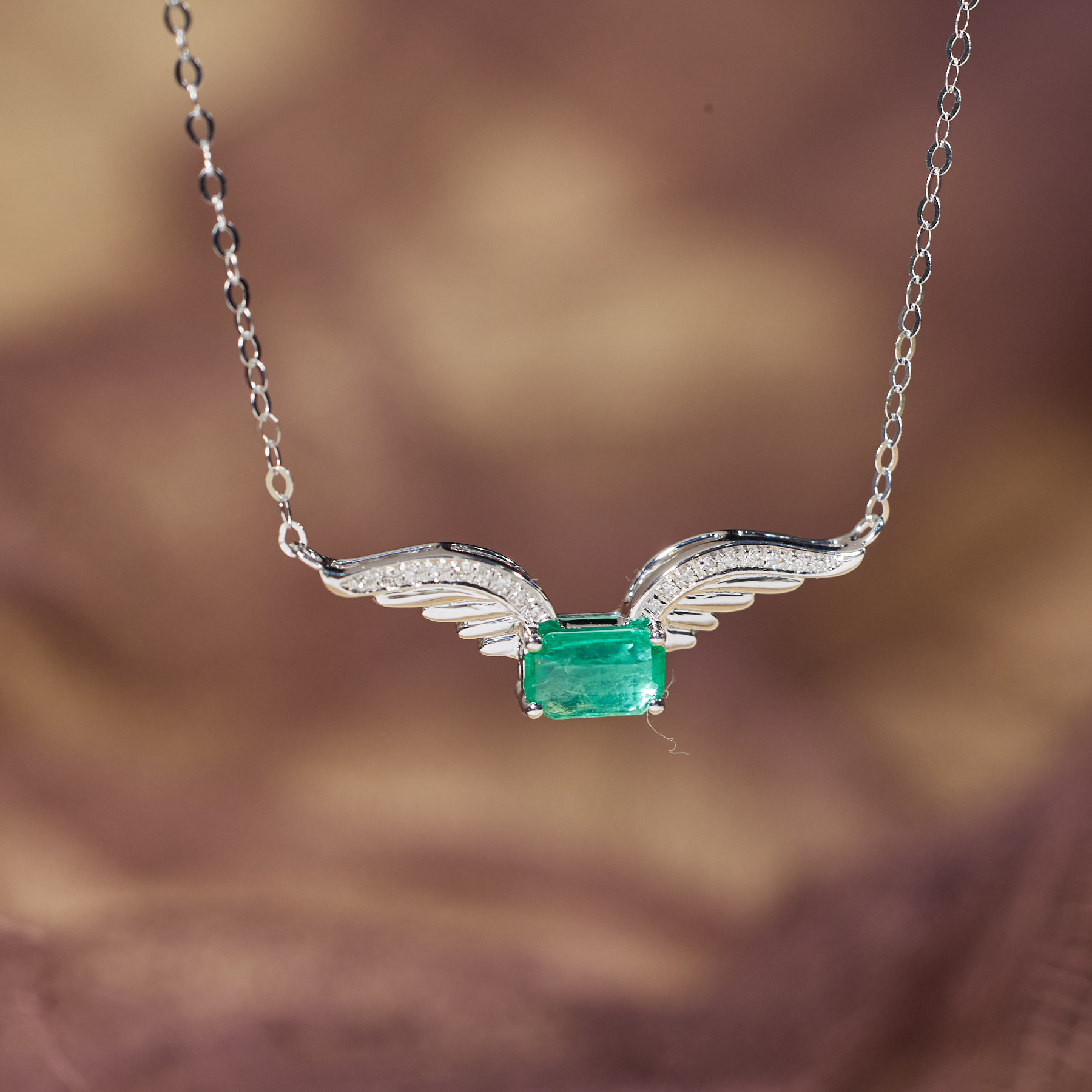 【玉峰珠宝】祖母绿项链*18K金镶嵌（多样性发一）XB-U8699