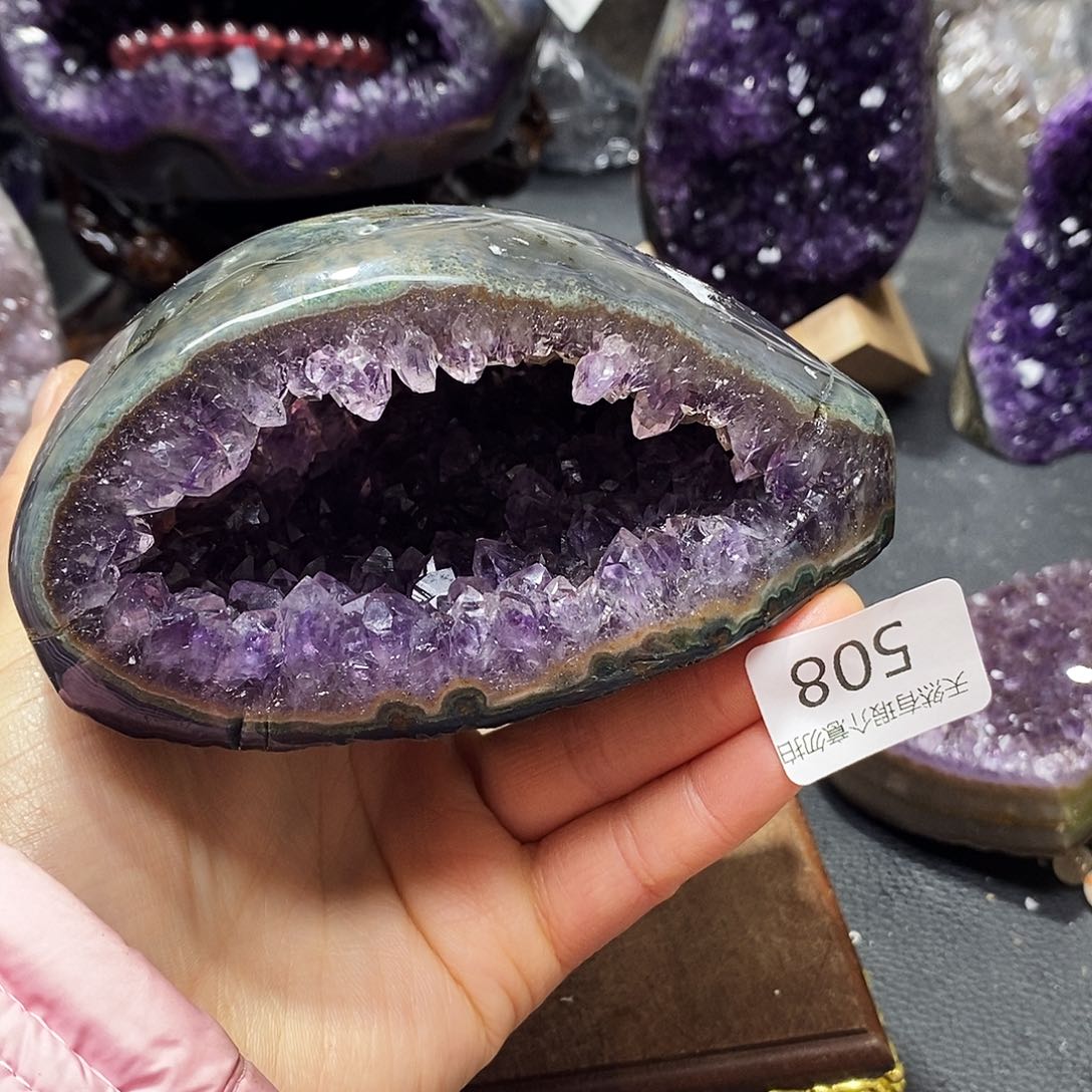 水晶大型摆件（非配饰）未镶嵌