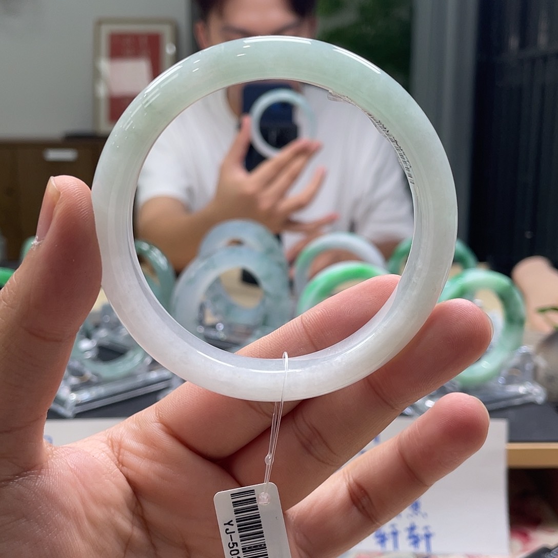 【闪购商品】未镶嵌63定制翡翠云**轻