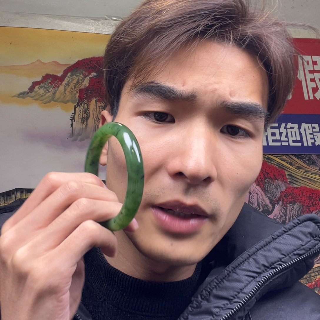 和田玉手镯未镶嵌碧玉手镯多样性拍一发一