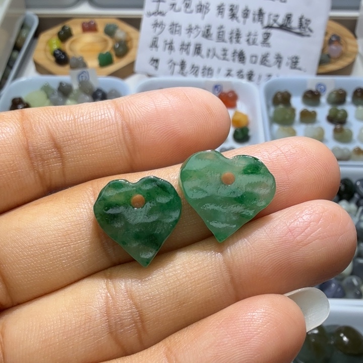 和田玉未镶嵌珠宝奇石