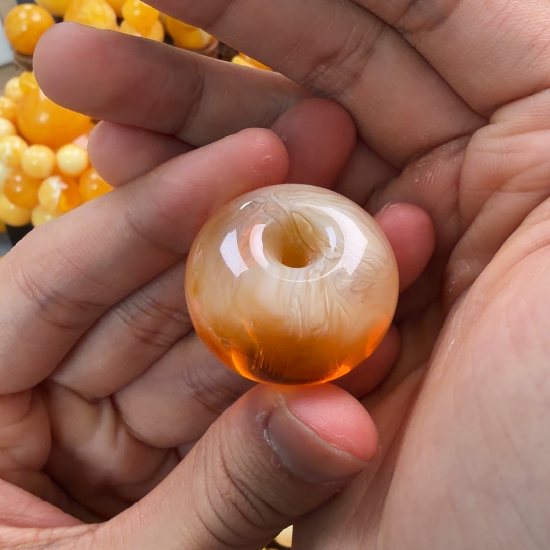 琥珀未镶嵌珠宝奇石12g