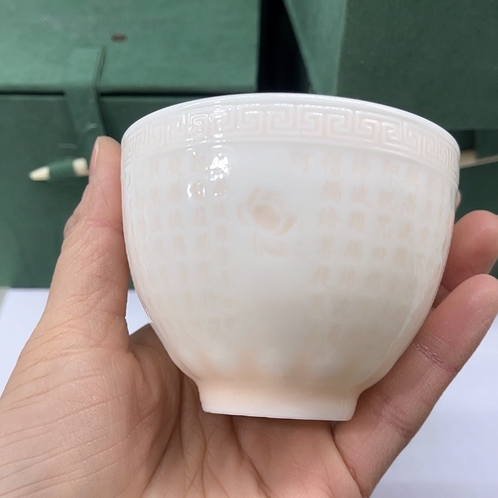 福利待遇多多哦哦哦