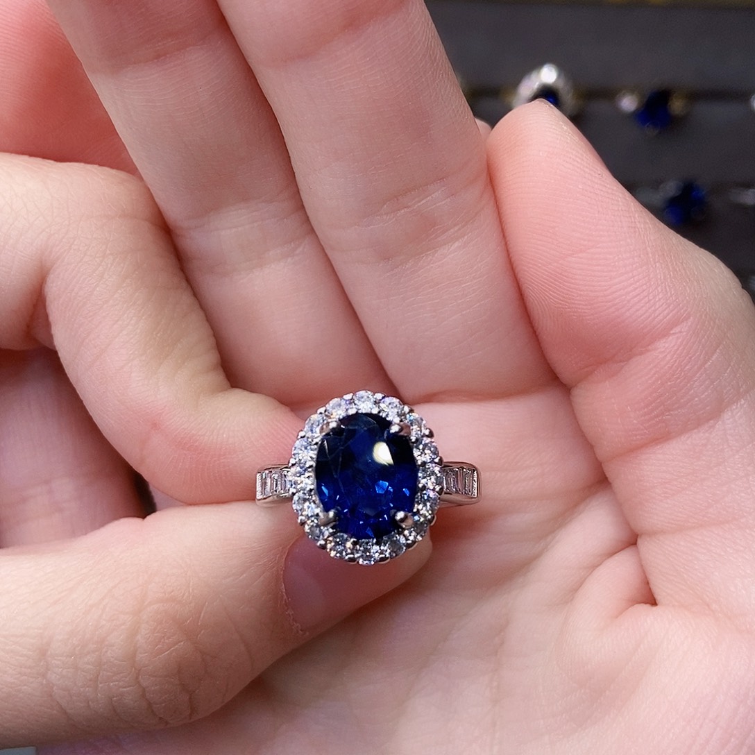 蓝宝石银S925镶嵌戒指