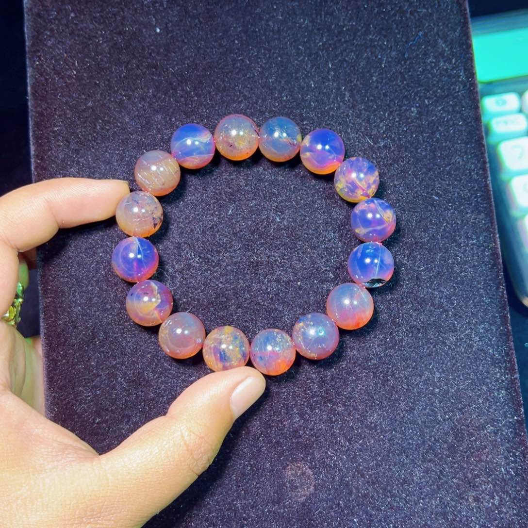 未镶嵌琥珀裸石琥珀