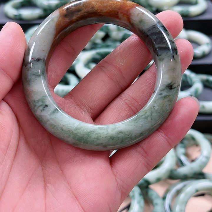 【闪购商品】透闪石-蛇纹石玉手镯未镶嵌