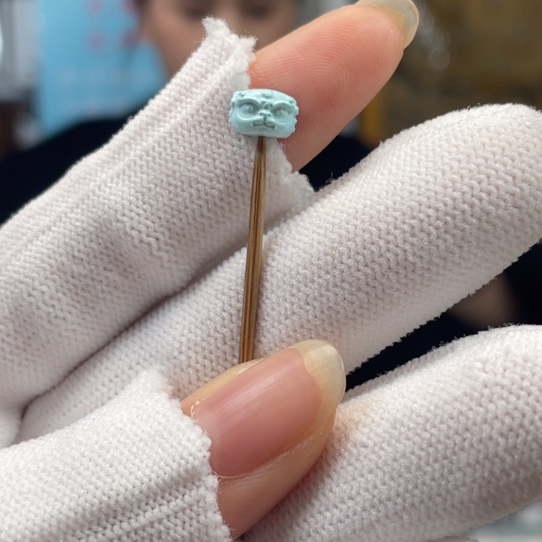 绿松石未镶嵌挂件