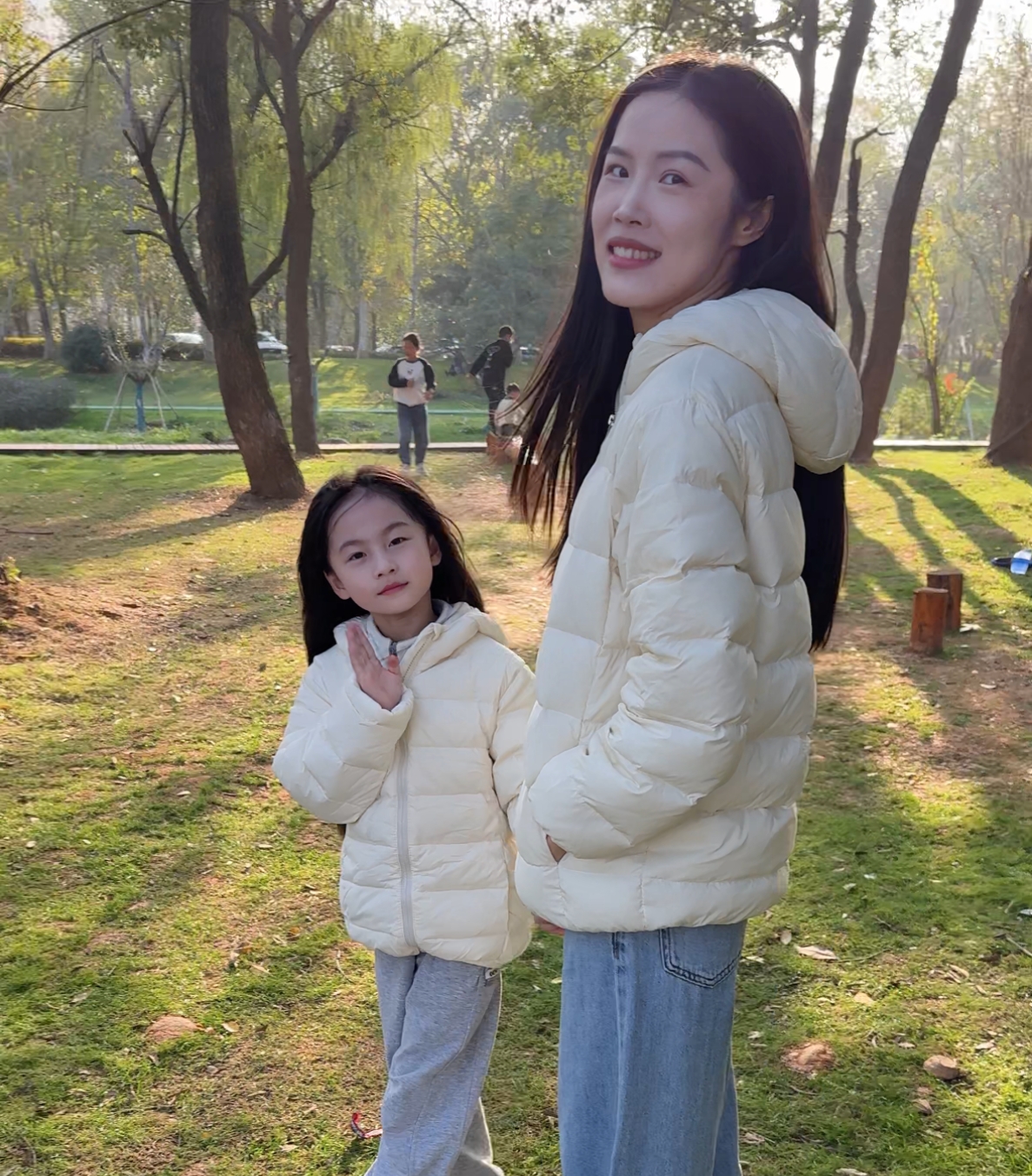 【反季】新款亲子羽绒服保暖春秋冬天潮流小中大童成人排骨型