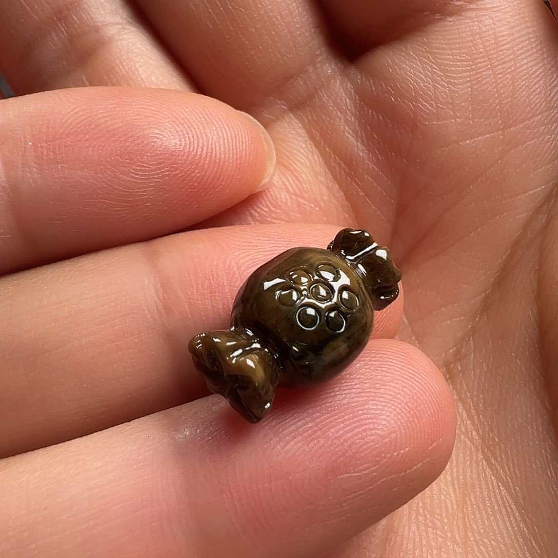 琥珀（根珀）颈饰未镶嵌糖果