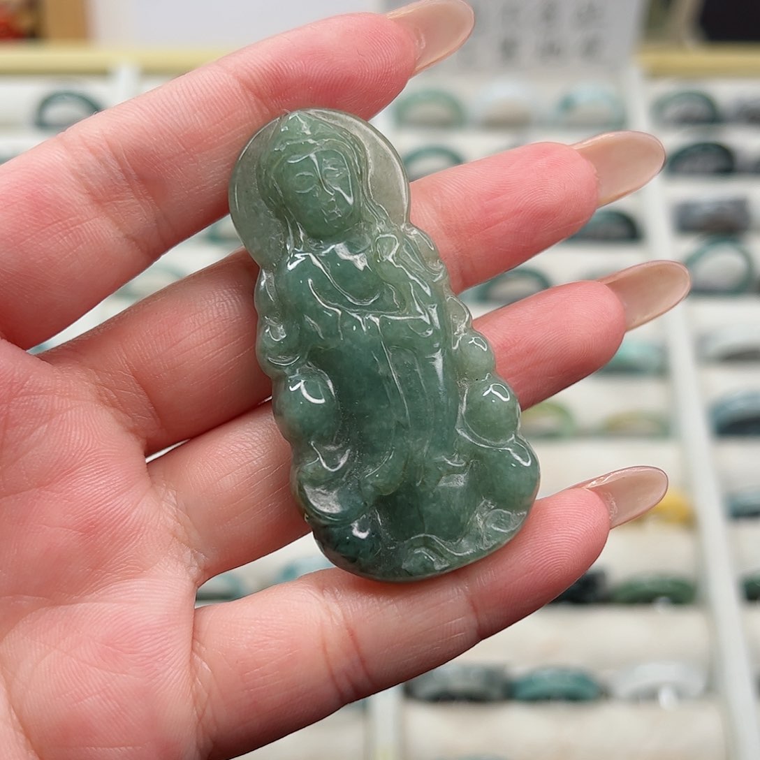 翡翠戒指未镶嵌翡翠