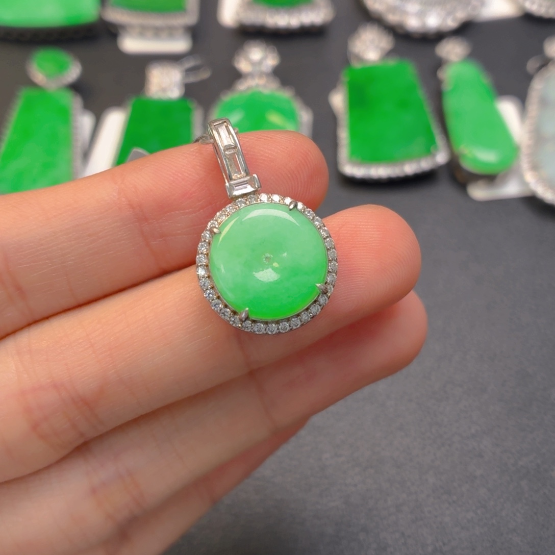 翡翠银S925镶嵌颈饰