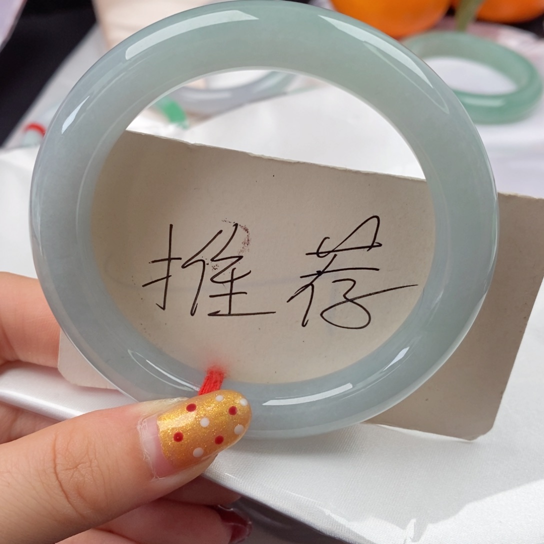 翡翠未镶嵌手镯61圆条强烈推荐